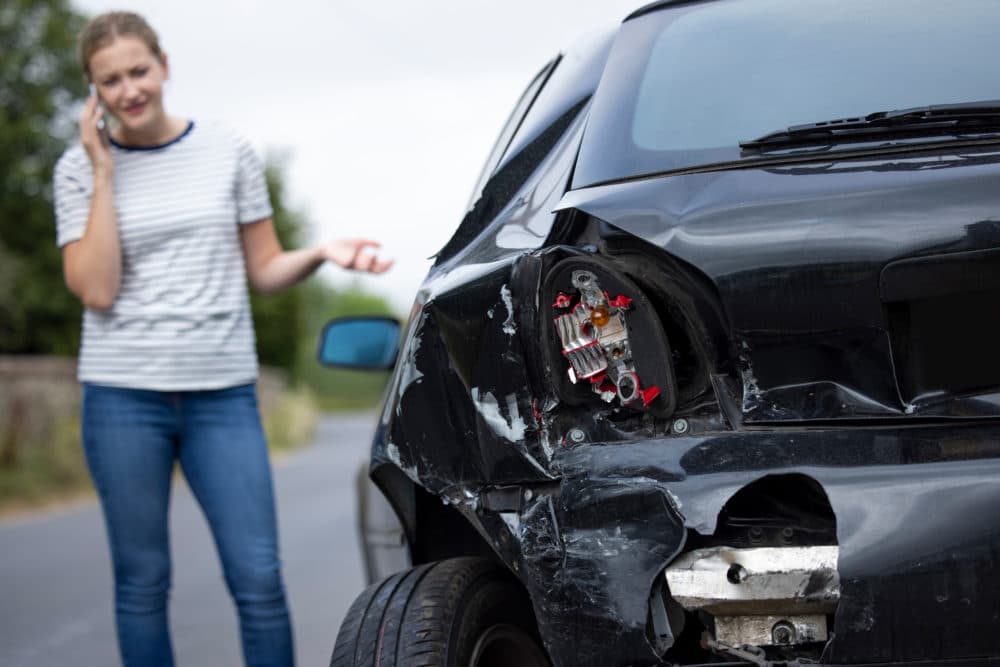a woman calling a lawyer after a car accident in Chattanooga